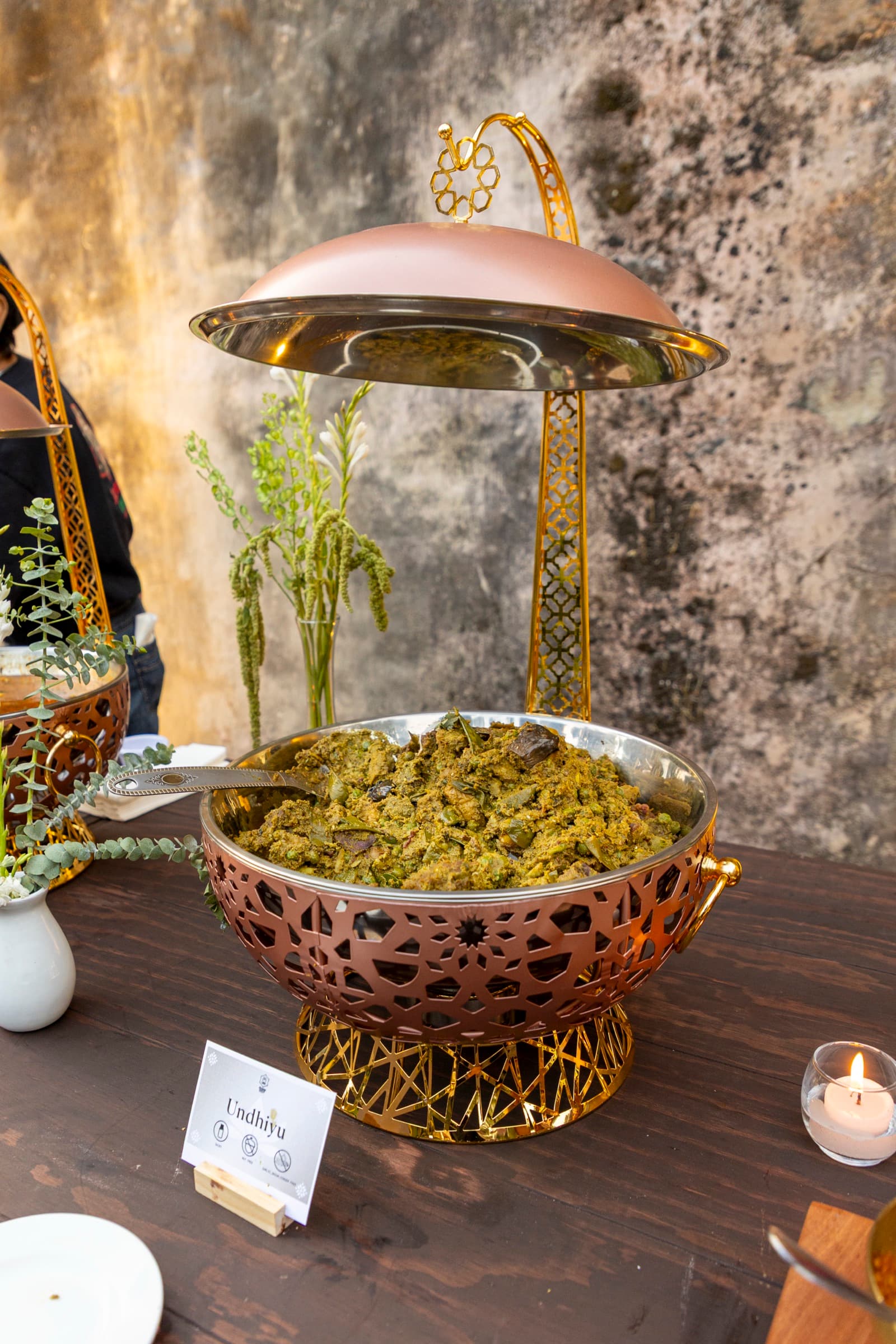 Horno tandoor de arcilla en Aroma Curry — el corazón de la cocina india auténtica