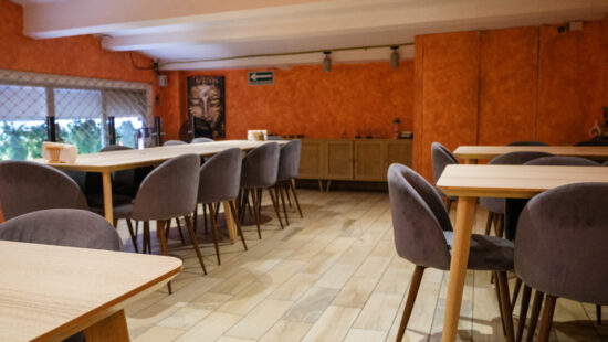 El Secreto del Auténtico Sabor Indio en Aroma Curry